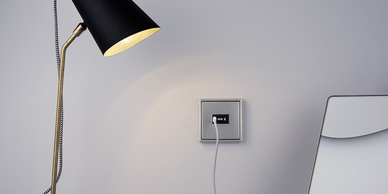 Ladegerät USB PD 60 bei Elektro-Schandert in Zahna-Elster