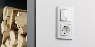 JUNG KNX Taster F 10 bei Elektro-Schandert in Zahna-Elster